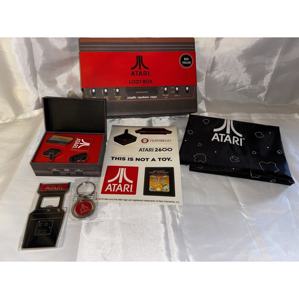 Numkull Atari 2018 Mix Accessorie Lot Bundle Atari 2600 Lootbox Pins